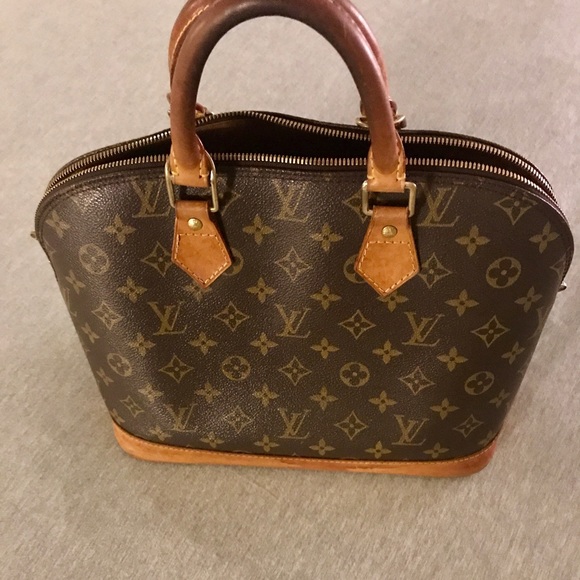 Louis Vuitton Alma - Picture 2 of 7
